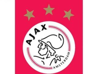 Overleden Ajax-fan krijgt bijzondere uitvaart door steun Ajacieden