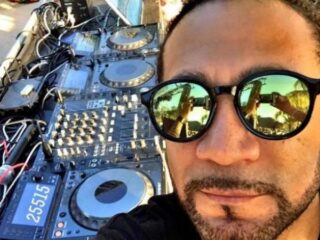 The Mix: Fai-Oz