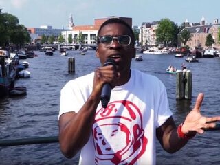 Eerste #WATWEETJIJ!? van Défano Holwijn bereikt 1 miljoen views