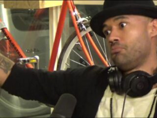 VIDEO: Mr. Probz voelt zich opgejaagd door de politie