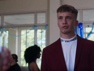 Snelle dropt 'Reünie' met indrukwekkende video over pestverleden