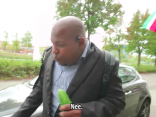 Editie NL test gezonde bittere groente sopropo bij mensen op straat