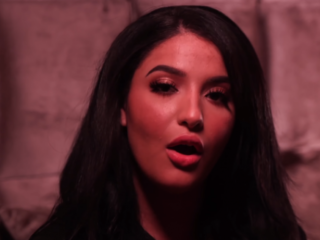 Inez de DiXte met Arabisch-Nederlandse tune 'My Love'