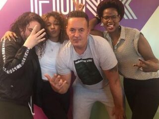 Papa Van De Buurt: ''Ik krijg veel liefde van Kempi, Partysquad, Mula B, Adje, Bizzey en Freddy Moreira''