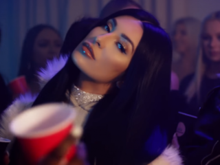Als lookalike van Kim K kan je dikke money verdienen op Instagram