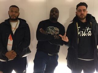 Het BangBros-album is daar: ''Bruin Brood is belangrijk, het is goed voor je stofwisseling''