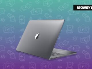 Mike (23): "Mijn eerste salaris gaf ik volledig uit aan gadgets"