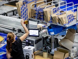 Bol.com stopt verkoop producten met Zwarte Piet