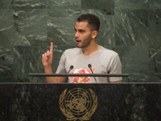 Vluchteling tegen VN: "geef ons toegang tot hoger onderwijs."