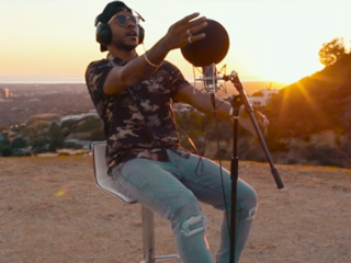 Eric Bellinger zingt R&B-versie van Rae Sremmurd's 'Black Beatles'