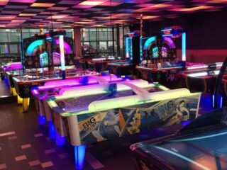 Amsterdam is eerste Europese stad met airhockey club