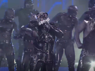 VIDEO: Missy Elliot, Mariah Carey en Lil' Kim treden op bij 'HipHopHonors: The 90's Gamechangers'