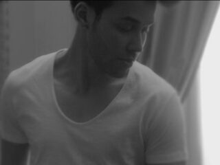 NandoLeaks met nieuwe Prince Royce videoclip: La Carretera