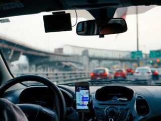 Uber verhoogt minimumleeftijd chauffeurs naar aanleiding van dodelijke ongevallen