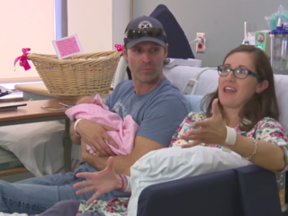 Baby geboren in fastfoodrestaurant krijgt levenslang gratis eten en baangarantie