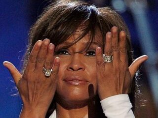 Whitney Houston gaat als hologram touren