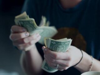 De 26 rijkste mensen hebben nu evenveel vermogen als de 3,8 miljard armsten