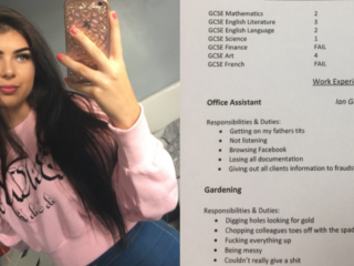 Vader maakt genadeloze cv voor zijn "luie" dochter