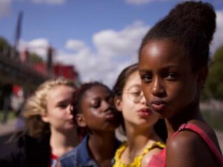 Netflix zegt sorry voor 'ongepaste' filmposter van 'Cuties' na kritiek