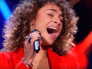 'Adembenemende' Kimberley doet één van de beste The Voice-audities tot nu toe