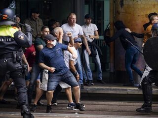 Verboden demonstratie zorgt voor onrustige middag in Den Haag