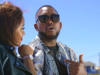 Says'z de DiXte met 'Autour d'Elle'