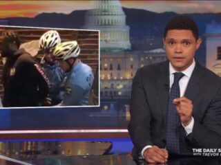 Trevor Noah legt in vijf hilarische minuten het Starbucks-incident uit