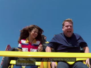 VIDEO: Selena Gomez gilt het uit in de Carpool Karaoke