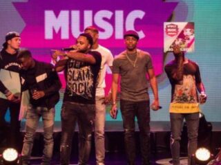 Nandoleaks met previews van Broederliefde-album 'We Moeten Door'