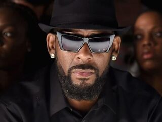 'Minderjarig meisje kreeg geld om mond te houden over misbruik door R. Kelly'