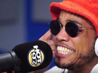 Anderson. Paak laat zijn freestyle-skills horen tijdens harde livesessie
