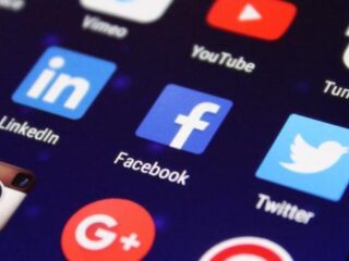 Hulp gezocht: NOS wil politieke campagnes op Facebook onderzoeken