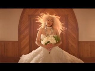 Cardi B dropt 'Be Careful'-video met kerk als decor