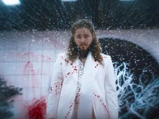 Rockstar van Post Malone en 21 Savage heeft eindelijk een clip en het is creepy as fuck