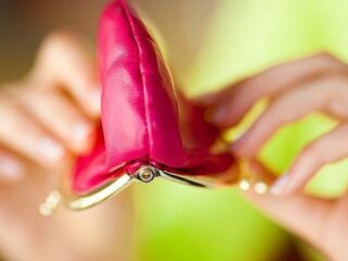 Twintigduizend Amsterdamse jongeren hebben problematische schuld