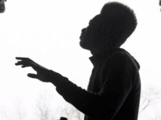 Harvard-student studeert summa cum laude af met rapalbum!