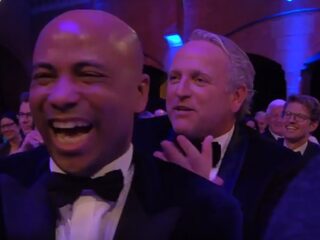 ABOUT LAST NIGHT: Premier Rutte eerste roast zouteloos, een handicap faken voor de voordelen & meer