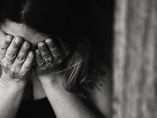 Priscilla werd slachtoffer van verkrachting als gevolg van fake-accounts