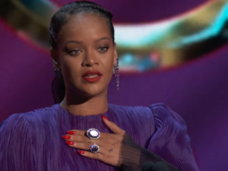 Prachtige ontvangsttoespraak Rihanna bij NAACP Award: "Stel je voor wat we samen kunnen bereiken"