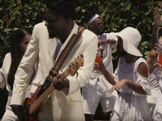 Nandoleaks met o.a. Wyclef Jean, SYD, Russ, Seffelinie en Riffi