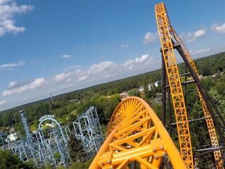 Snelste achtbaan van Benelux geopend in Bobbejaanland