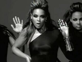 Throwback Thursday: Deze 5 legendarische videoclips zijn nu 10 jaar oud