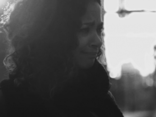 CLIPPRIMEUR: Politieagent Dwight en Rocks maken 'Kan Niet Slapen' over slachtoffer loverboy