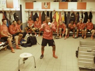 Rarko traint mee met profvoetballers