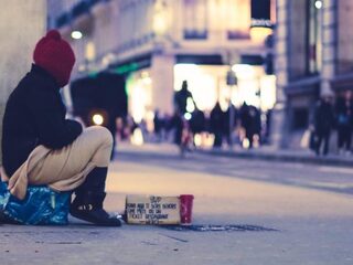 Sharon (20) was zwerfjongere: "Het was heel heftig"