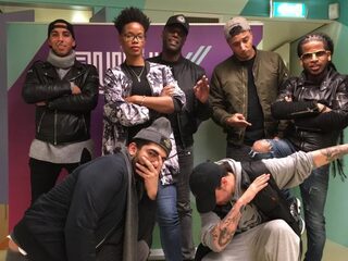 VIDEO: Darryl wint bobo-award in grote BOBO quiz!