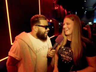 Broederliefde op ADE: Hoe goed kennen fans de tekst van 'Nightvision'?