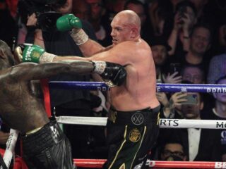 Tyson Fury vernietigt Deontay Wilder in kampioenswedstrijd