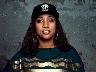 FunX Rotterdam zendt vandaag live uit vanuit Afrika 010!