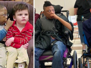 Beste vrienden kregen 2% kans op overleven, halen 18 jaar later samen diploma